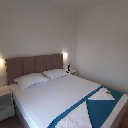 Guest House Mia เบชิชิ ภายนอก รูปภาพ
