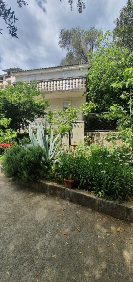 Guest House Mia เบชิชิ ภายนอก รูปภาพ